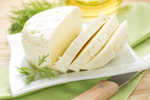 Домашній сир з козячого молока