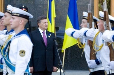 24 серпня 2011, 15:12 Переглядів:   Янукович взяв участь в урочистостях з нагоди ювілею Незалежності, фото прес-служби президента