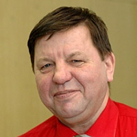 Олександр Некрасов, депутат ради Сиктивдінского району, голова Спілки письменників РК «Комі солов'ї», автор книги «Як стати великим»: