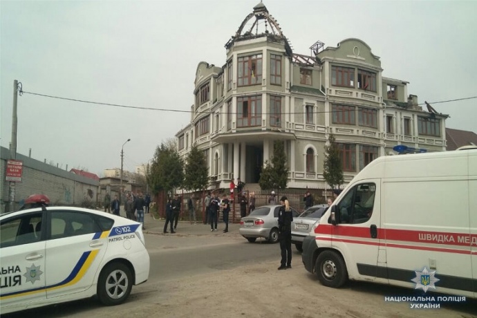 16 квітня біля гуртожитку на вулиці Обухівській, 60 чоловіки під час сутички влаштували стрілянину, двоє отримали поранення