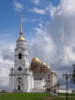 Головна святиня Володимира - величний і прекрасний - Успенський собор