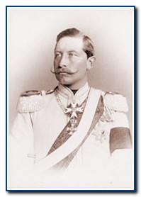 Вступивши на престол, молодий імператор Вільгельм II проголосив, що він буде керувати країною в конституційних рамках, піклуватися про права і потреби трудового народу, а також буде прагнути до поліпшення відносин з Росією