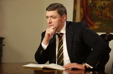 4 березня 2016, 12:43 Переглядів:   Народний депутат України 6 і 7 скликань Олександр Дубовой не дуже часто спілкується з пресою