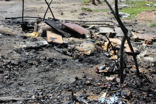 За словами очевидців, з міркувань безпеки попросили не вказувати їхніх імен, наліт здійснили переодягнені в маски молоді люди спортивної статури