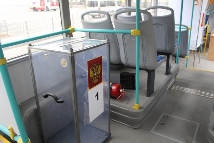 11376 переглядів В день проведення виборів до Держдуми РФ на території включеного Росією Криму триває агітація, кримські татари бойкотують голосування