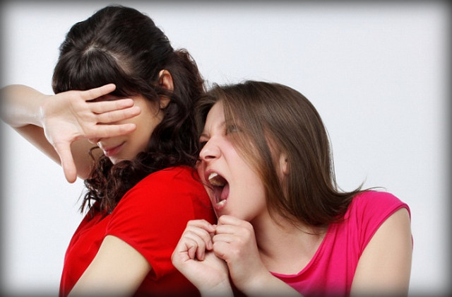 З давніх-давен людина намагалася зрозуміти своє місце в навколишньому світі і навчитися жити в гармонії з ним