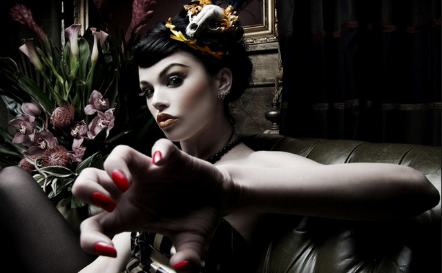 Помічено: енергетичні вампіри обожнюють годинами розмовляти по телефону