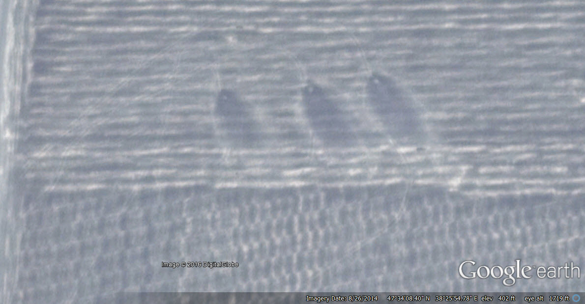 13: артилерійські позиції в 1,1 кілометрах від українського кордону, напрямок вогню - північно-північний захід