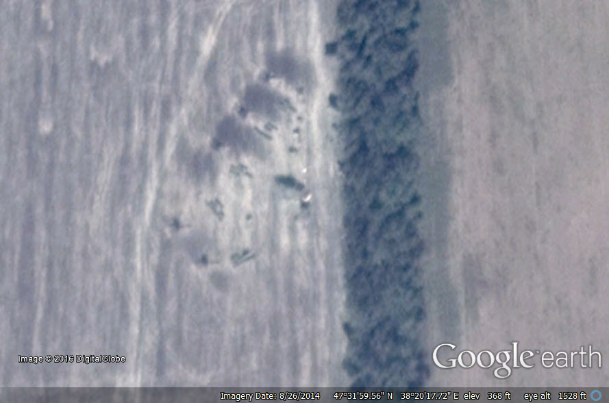 Координати кожної позиції видно в нижній частині кожного скріншота