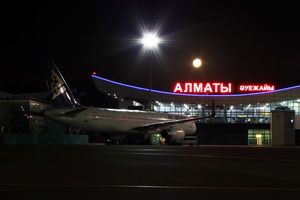 Причому негатив по відношенню до повітряних гаваней помітний з обох сторін - і з боку пасажирів, і на думку авіакомпаній