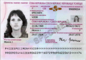 Підсумком 10-річних старань і доброчесної поведінки стане схвалення поданого прохання про становлення чехом і вручення національного цивільного паспорта