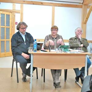 Коли в середині 90-х років минулого століття область стала самостійним суб'єктом, «розумні голови» регіонального масштабу вирішили, що кожен район зможе сам заробляти на місцевому сувенірі і приносити дохід у місцевий бюджет