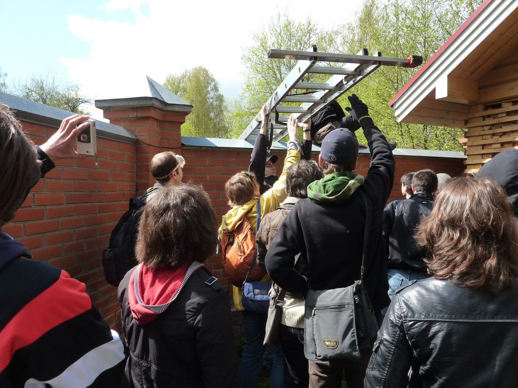 Захоплення берегів річок і озер прийнято вважати проблемою Ленінградської області, де територія велика, водойм багато, а контролю немає