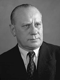 Вацлав Носек (Фото: ЧТК)   Лютневий політична криза 1948 року саме й почався з конфлікту навколо силових структур