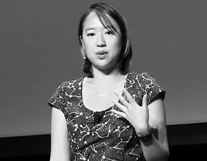 Спочатку цитата: «Може бути, тому що білі генетично менш пристосовані жити під сонцем і швидше обгорають, їм по логіці слід жити під землею»