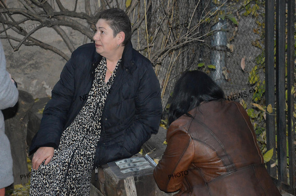 Нагадаємо, як раніше повідомлялося, що представляла радником головного міліціонера Миколаївщини та керівником громадської організації «Народний люстраційний комітет» Маргарита Лук'янова була затримана ввечері 3 листопада в Миколаєві на вулиці Громадянської біля свого будинку при отриманні 300 доларів від офіцера миколаївської міліції за успішне проходження переатестації