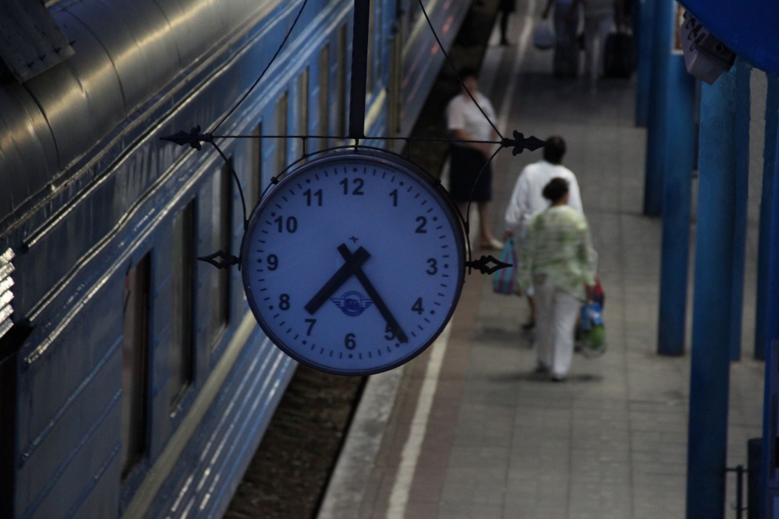 Тоді ж буде відкрито попередній продаж квитків на рейси до Криму на дати з 27 травня