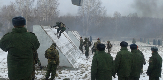 У підсумку здав нормативи тільки 31 чоловік, в тому числі і троє наших хлопців, причому результати наших - найкращі