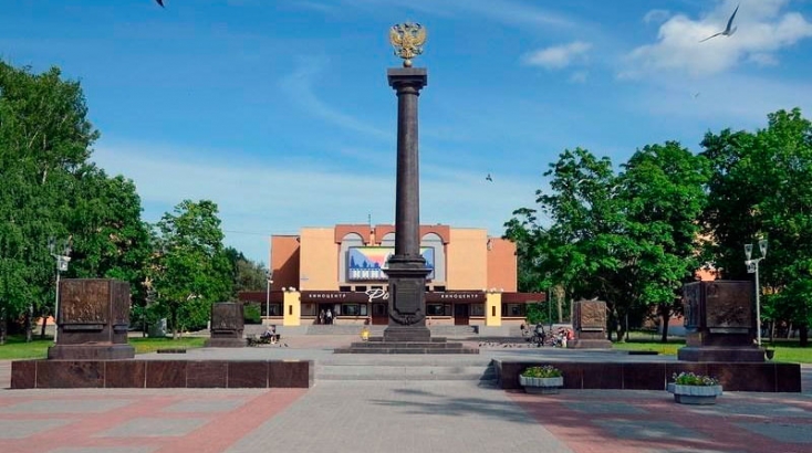 Монумент, встановлений на згадку про перемогу Радянського Союзу над фашистськими загарбниками
