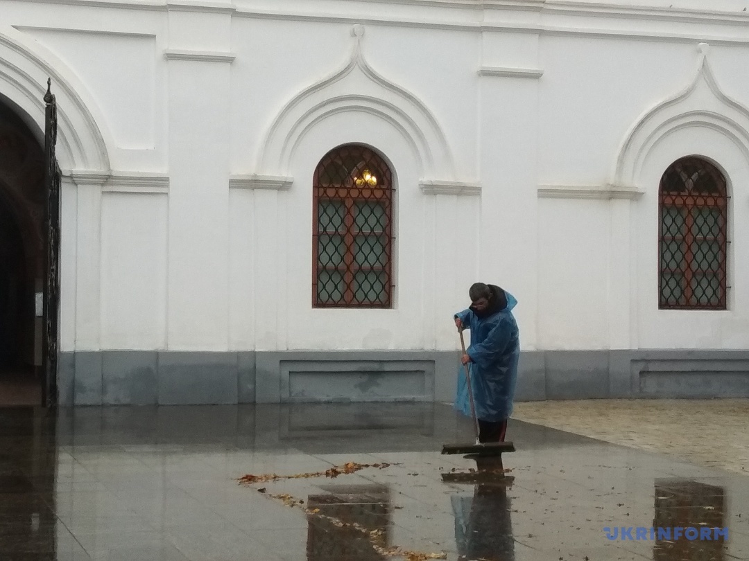 Що було на третій бочці, розглянути не встиг