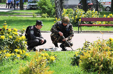 11 вересня 2012, 16:51 Переглядів:   У Києві шукають бомбу