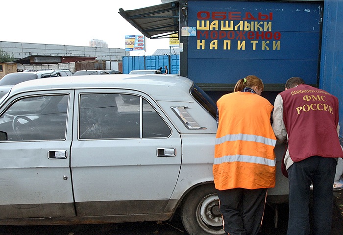 З 10 січня вступив в силу закон, згідно з яким в'їзд в країну може бути закритий більше ніж для мільйона іноземців   Фото: ТАСС, Григорій Сисоєв   Москва