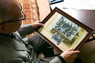 Японський історик віддає данину пам'яті американцям, які загинули в Хіросімі   Справа всього життя Морі Сігеакі в новому документальному фільмі