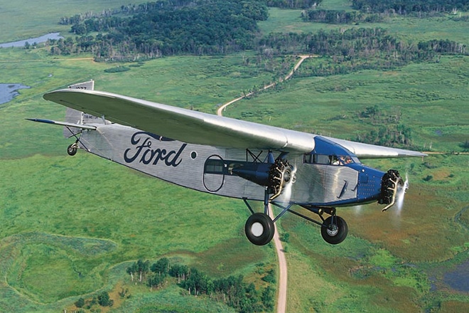 Протягом 1929-1932 років співробітники «Ford Motor» сприяли будівництву і реконструкції заводів в Москві і Горькому