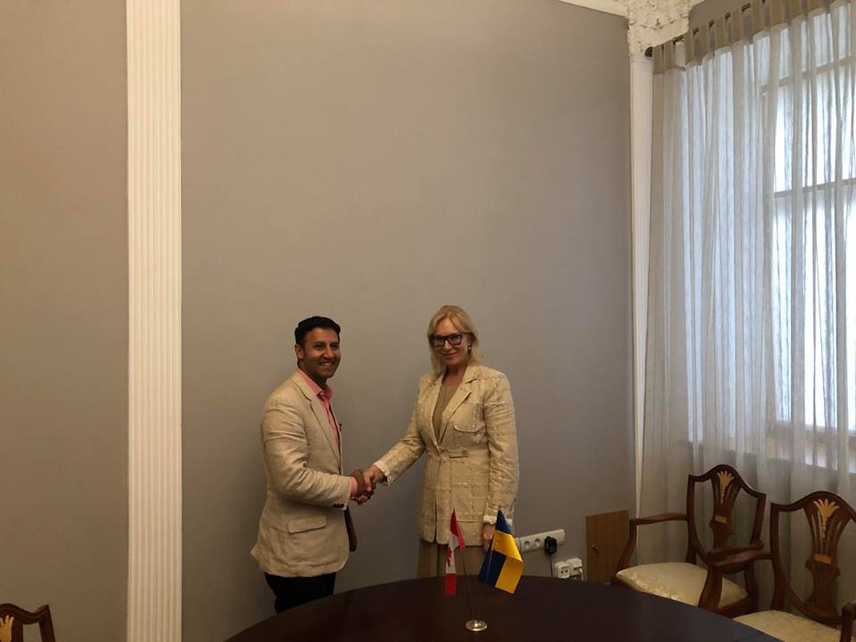 Про це Омбудсмен повідомила на своїй сторінці в   Facebook   за підсумками зустрічі з парламентською секретарем, представником міністра спадщини в Парламенті Канади Армфом в Ірані
