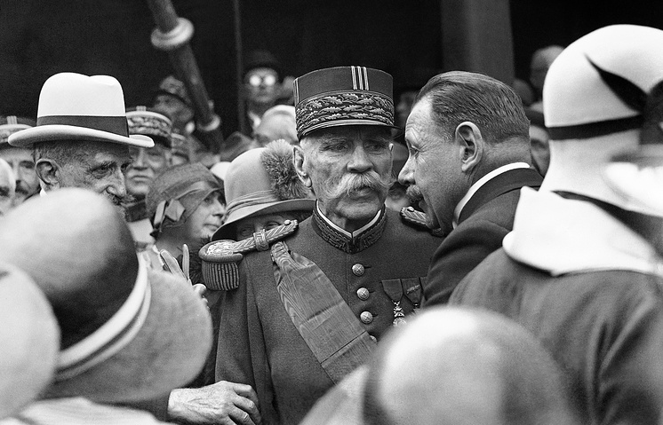 Маршал Франції з 1916 року