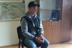 Забравши гроші, нападник намагався втекти