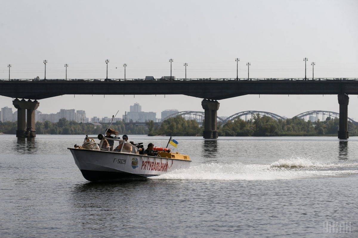 У «Укргідроенерго» відзначили, що робота енергосистеми в період водопілля традиційно буде відчувати певні навантаження, але при цьому скоротиться споживання палива тепловою генерацією