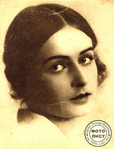 15) Ніна Шатернікова